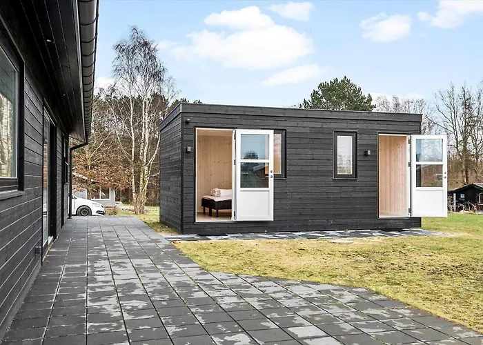 8404-ebeltoft-begoniavej-18 *